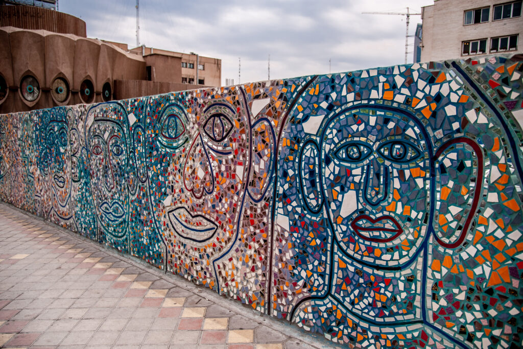 MAB exibe arte urbana do Irã