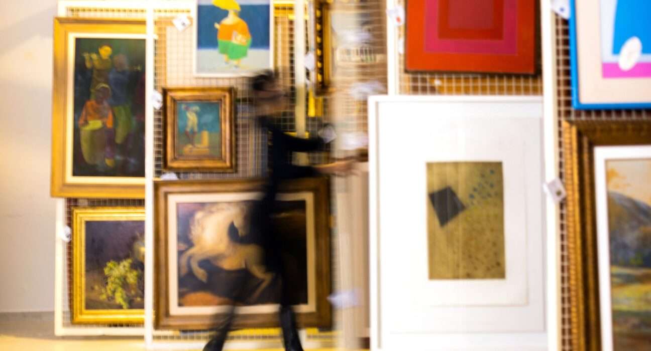 Ministério da Cultura e Petrobras apresentam #ConectaMuN Projeto transforma acervo do Museu Nacional da República em patrimônio digital acessível Artes