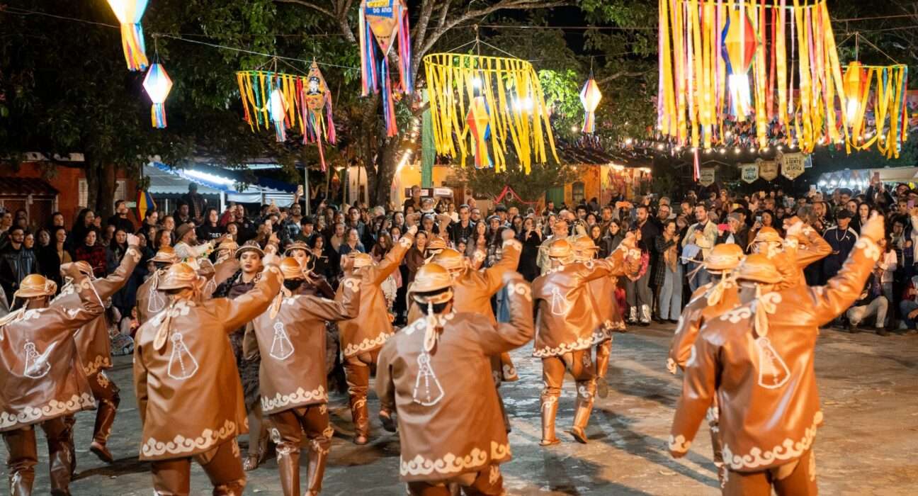 Arraiá da Assefaz reúne comida típica, show ao vivo, quadrilha e programação para toda a família Diversão