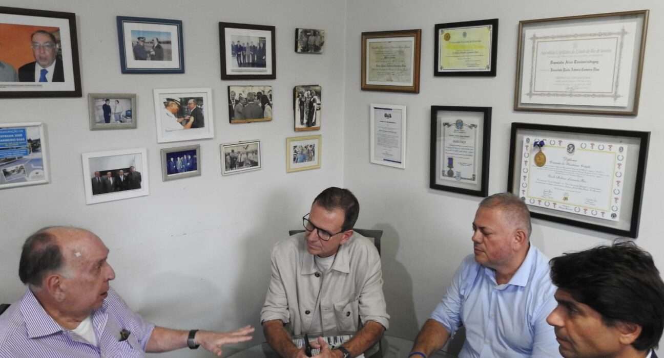Eduardo Paes e Pedro Paulo, no Diário de Petrópolis Rio de janeiro