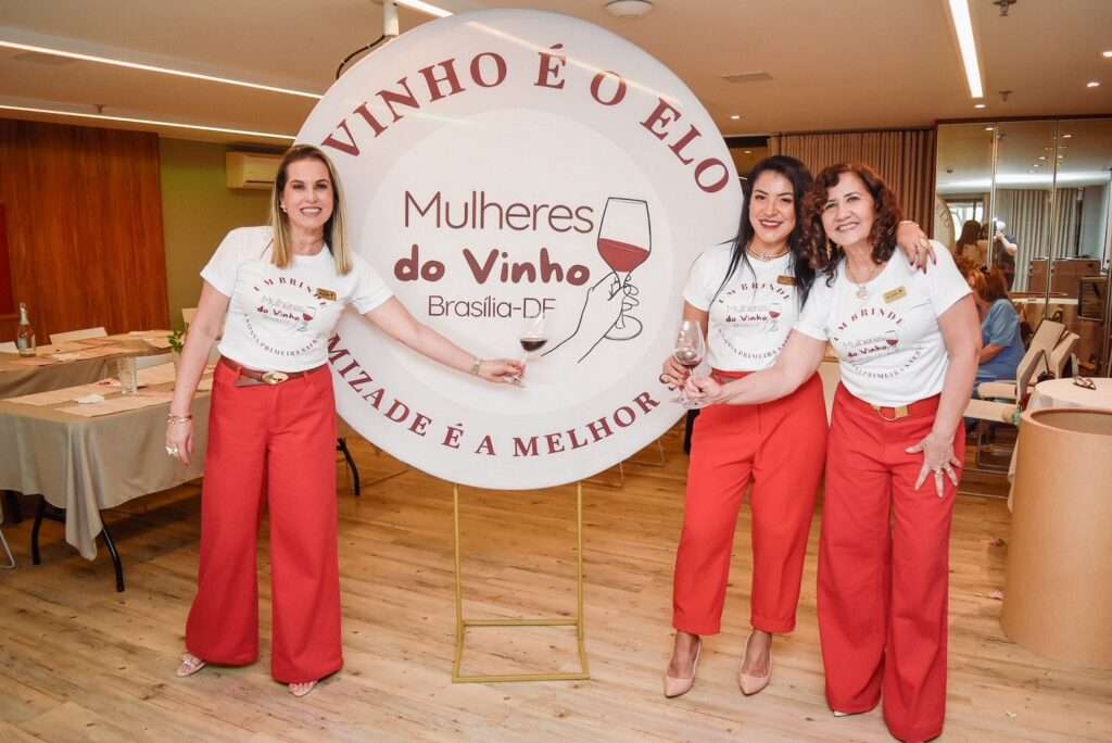 Mulheres do Vinho de Brasília celebram 1 ano com almoço memorável e lançamento de Podcast negócios