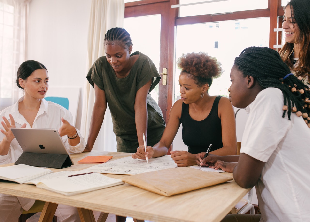 Segunda fase de programa de incentivo ao empreendedorismo feminino terá apoio da Embaixada dos EUA