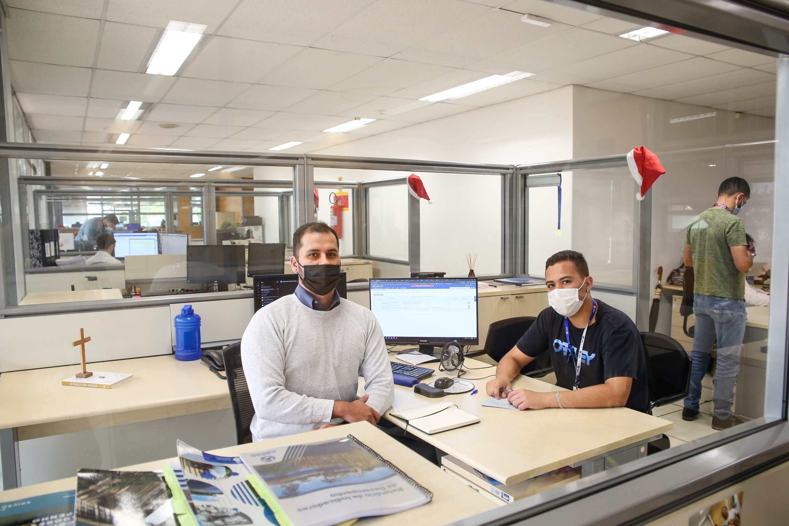 Programa Empregado Aprendiz da Caesb investe na qualificação de estudantes