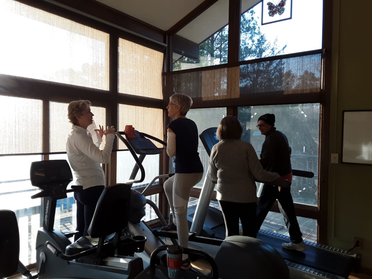 Católica abre inscrições para projeto de exercícios físicos para pacientes acometidas pelo câncer de mama