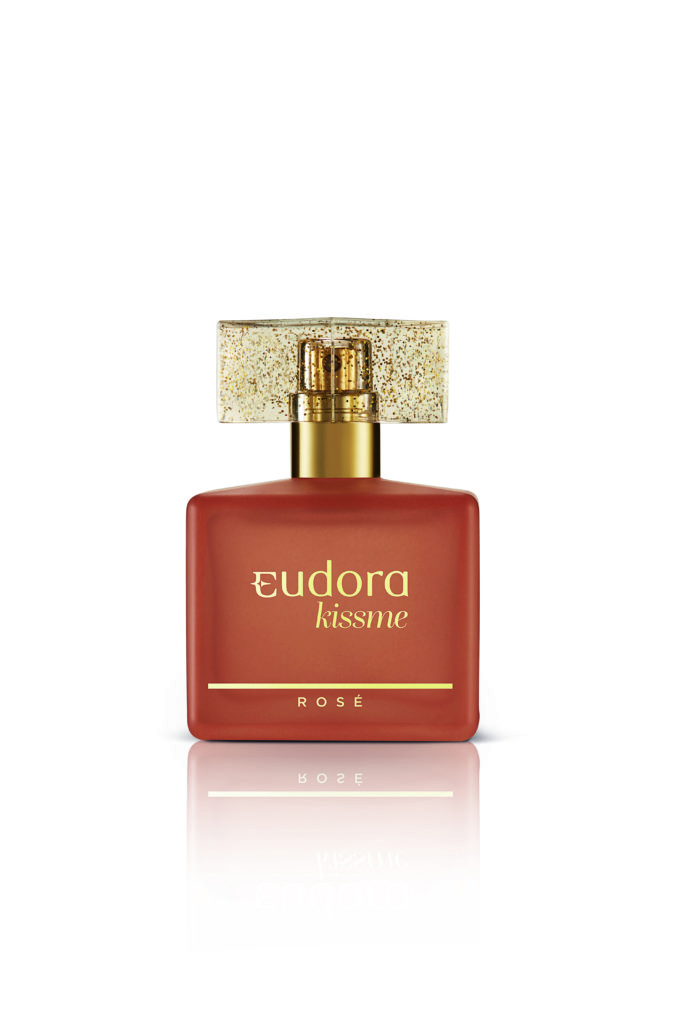 SE JOGUE NO CARNAVAL COM A NOVA COLEÇÃO KISS ME SUPER GLITTER Beleza