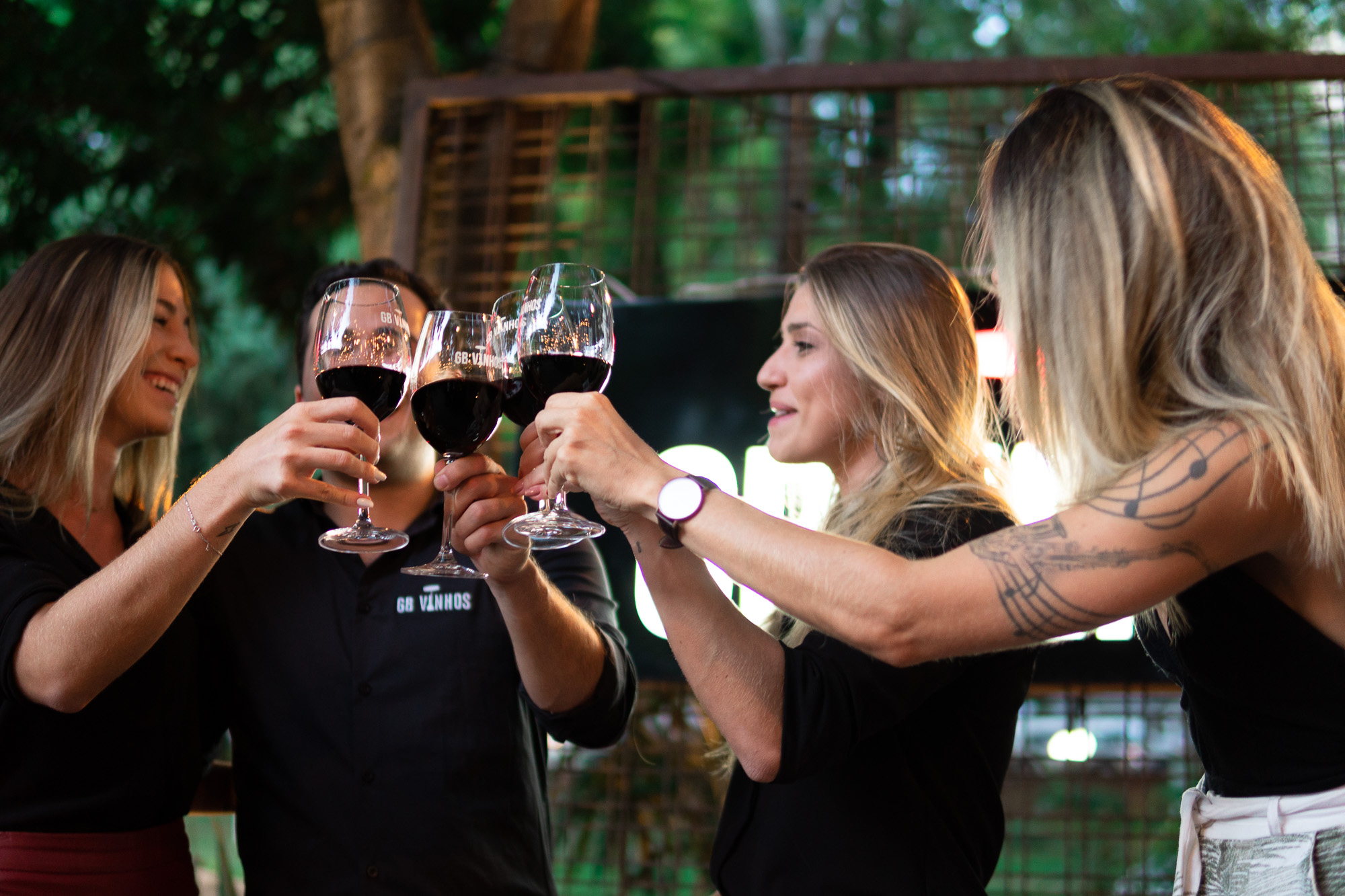 Clube de vinhos oferece comodidade para recebimento de bebidas gastronomia