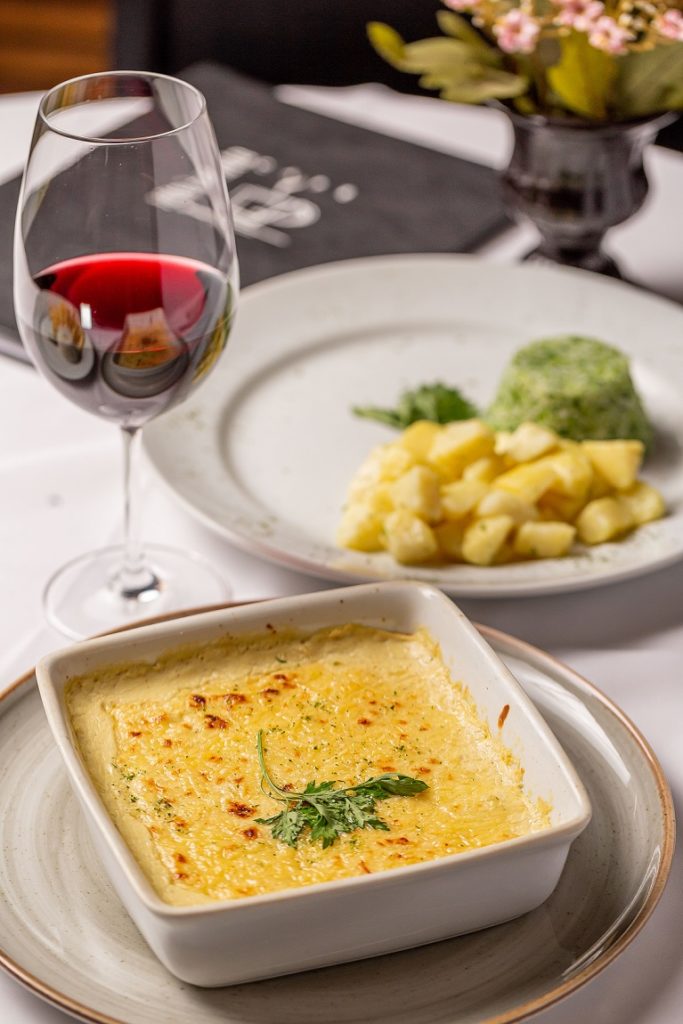 Tête à Tête lança menu especial para mês dos namorados Gastronomia