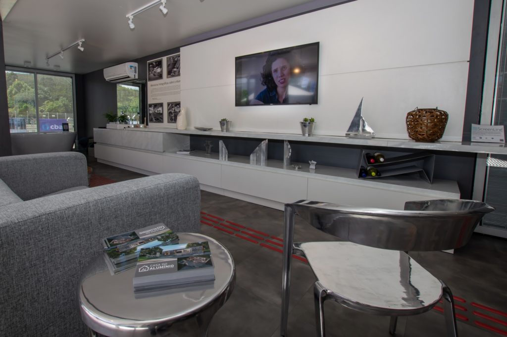 Casa do Alumínio desembarca no Conjunto Nacional Decoração