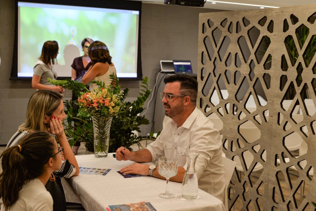 Lançamento do livro “Aprendiz do Sentir” movimenta espaço de eventos no Noroeste Cultura