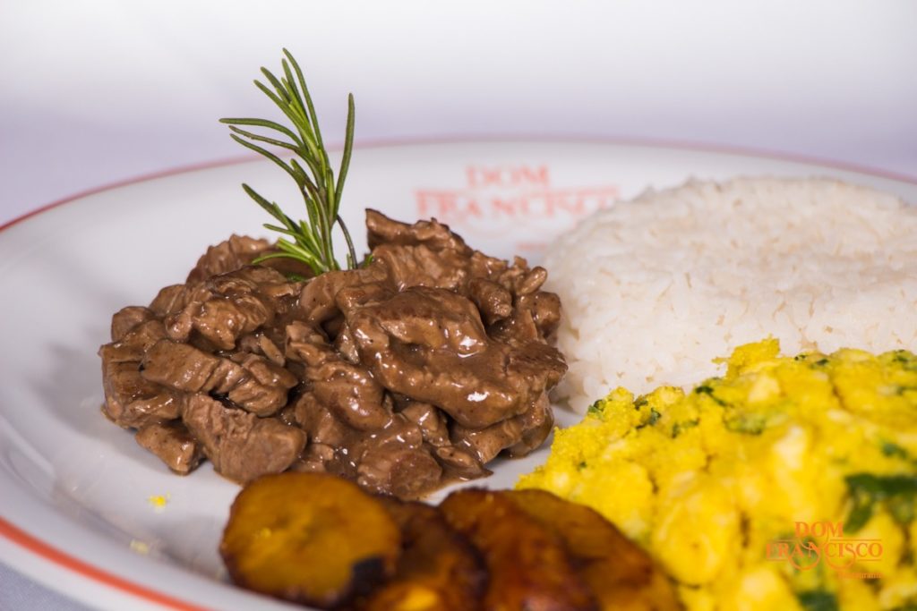 Dom Francisco Pátio Brasil Gastronomia