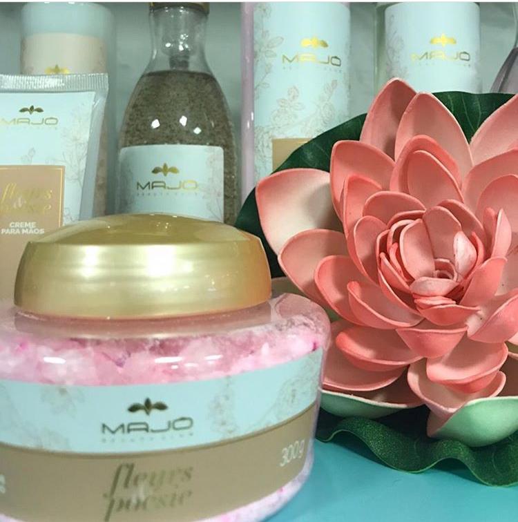 Cosméticos são uma opção certeira para presente Beleza