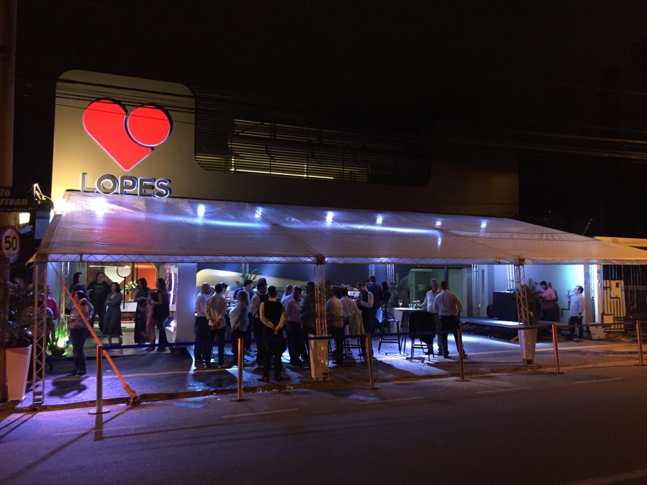 Rede Lopes inaugura nova loja em Goiânia Investimento