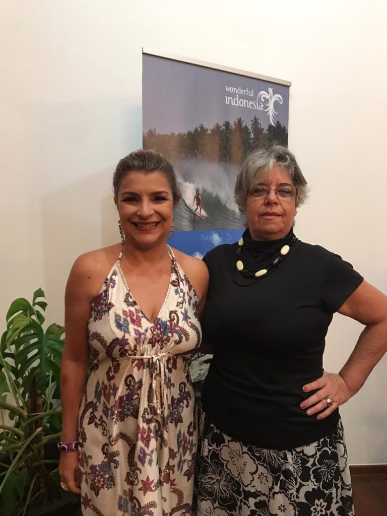 Em apresentação na embaixada da Indonésia, jornalistas de Brasília falam da experiência no país Eventos