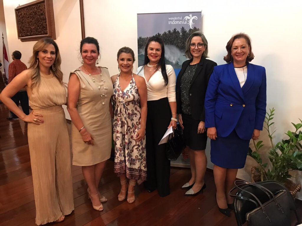 Em apresentação na embaixada da Indonésia, jornalistas de Brasília falam da experiência no país Eventos