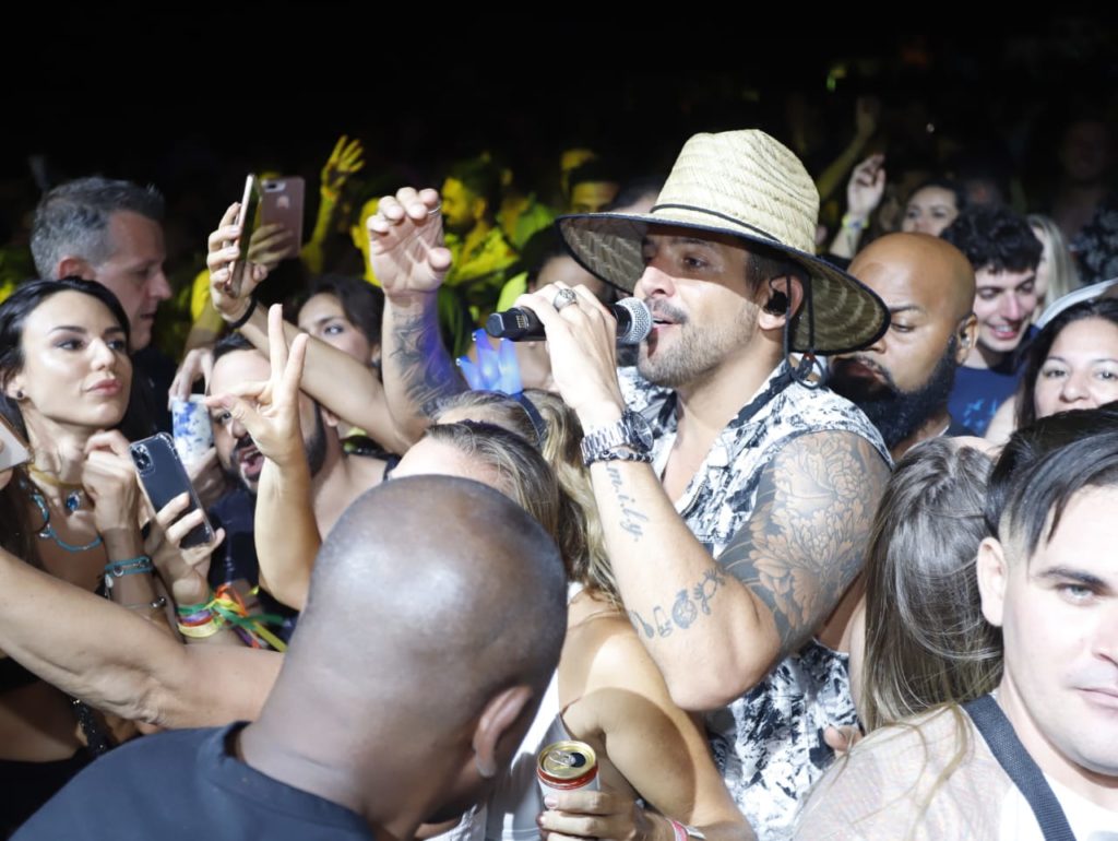 Pré Réveillon de Álvaro Garnero em Jericoacoara atrai celebridades Colunismo Social