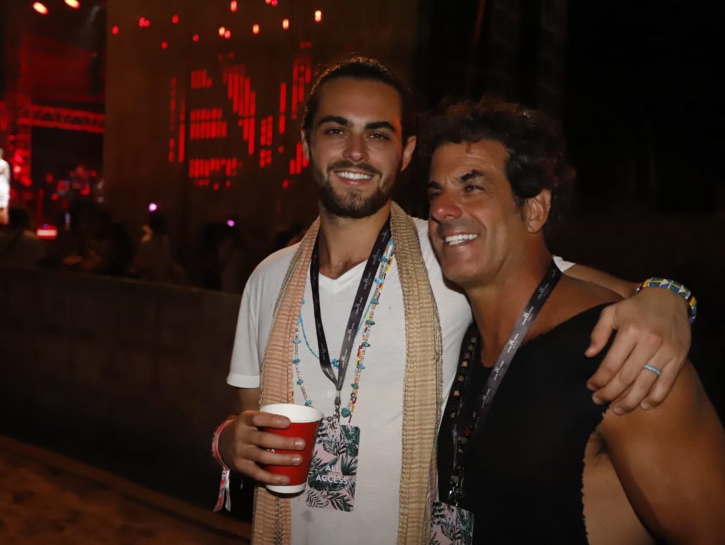 Pré Réveillon de Álvaro Garnero em Jericoacoara atrai celebridades Colunismo Social