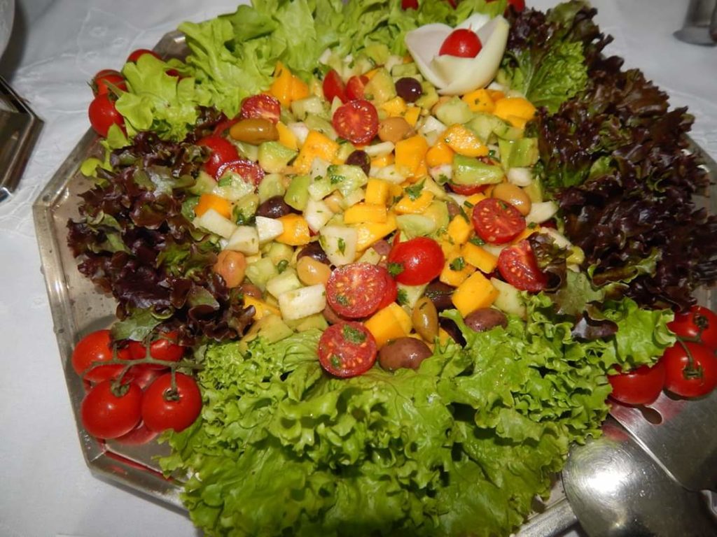 Embaixador da Argélia promove jantar para jornalistas Colunismo Social