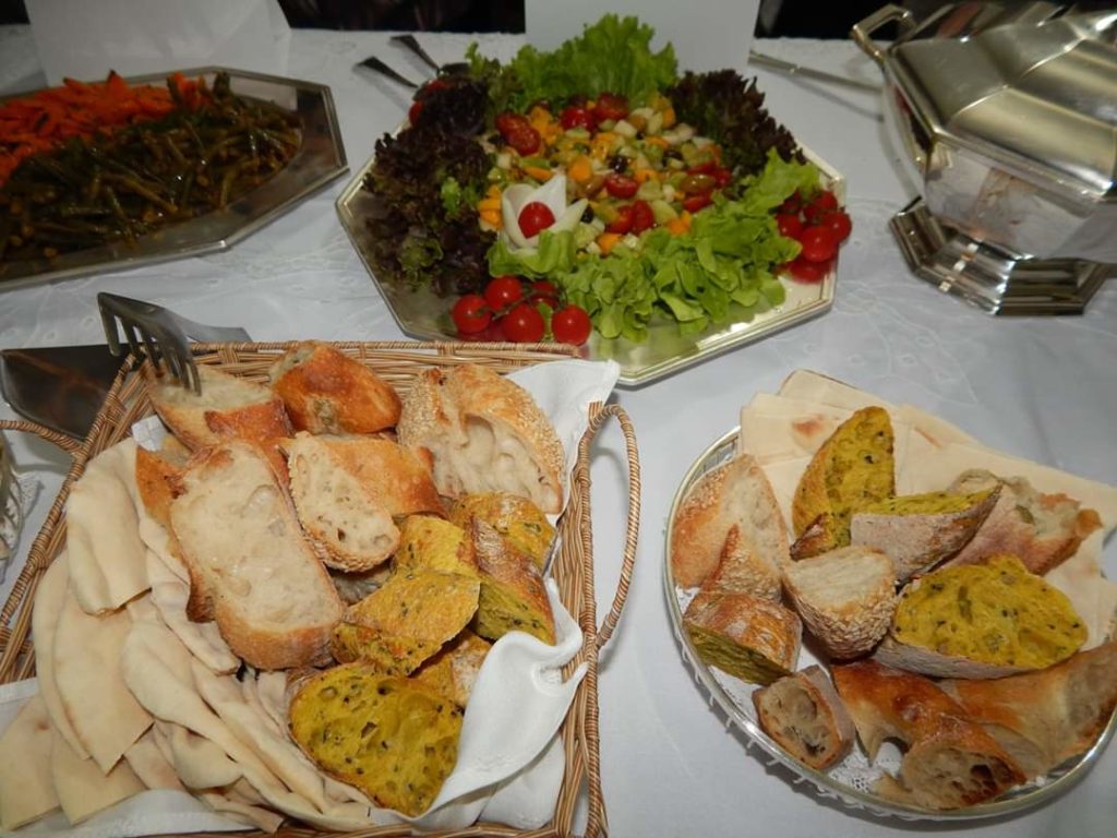 Embaixador da Argélia promove jantar para jornalistas Colunismo Social