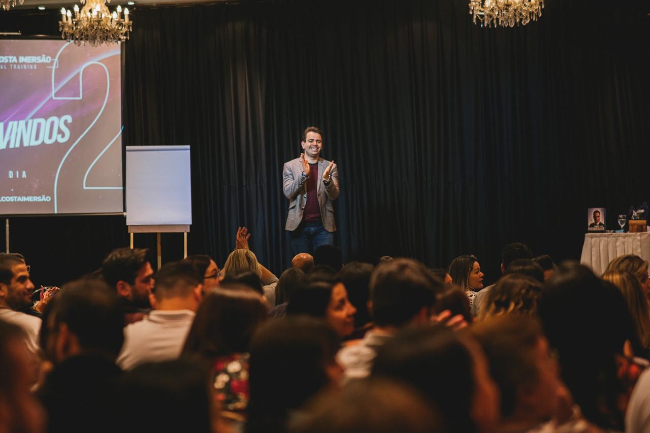 Intensivo com Raphael Costa orienta empresários a atingir alta performance Investimento