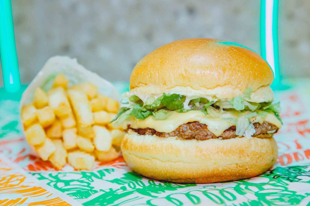 Samambaia e Taguatinga Norte piram com nova unidade do Tá Doido Burger Gastronomia