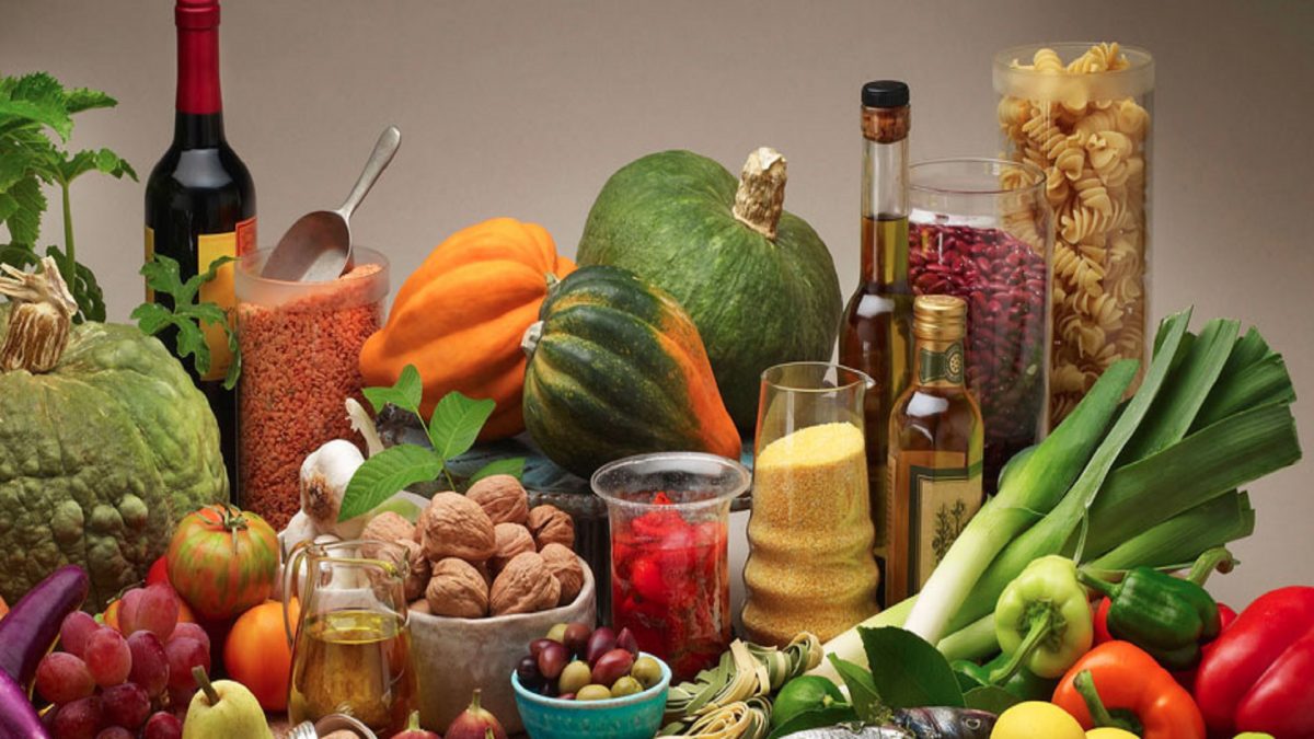 Os benefícios da Dieta Mediterrânea durante o isolamento e duas receitas típicas italianas Gastronomia