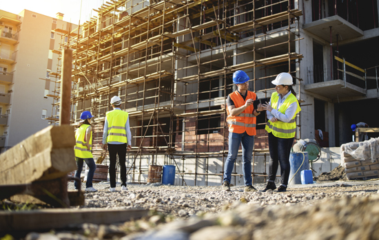 Pandemia faz com que setor da construção civil adote novas estratégias e se recicle Investimento