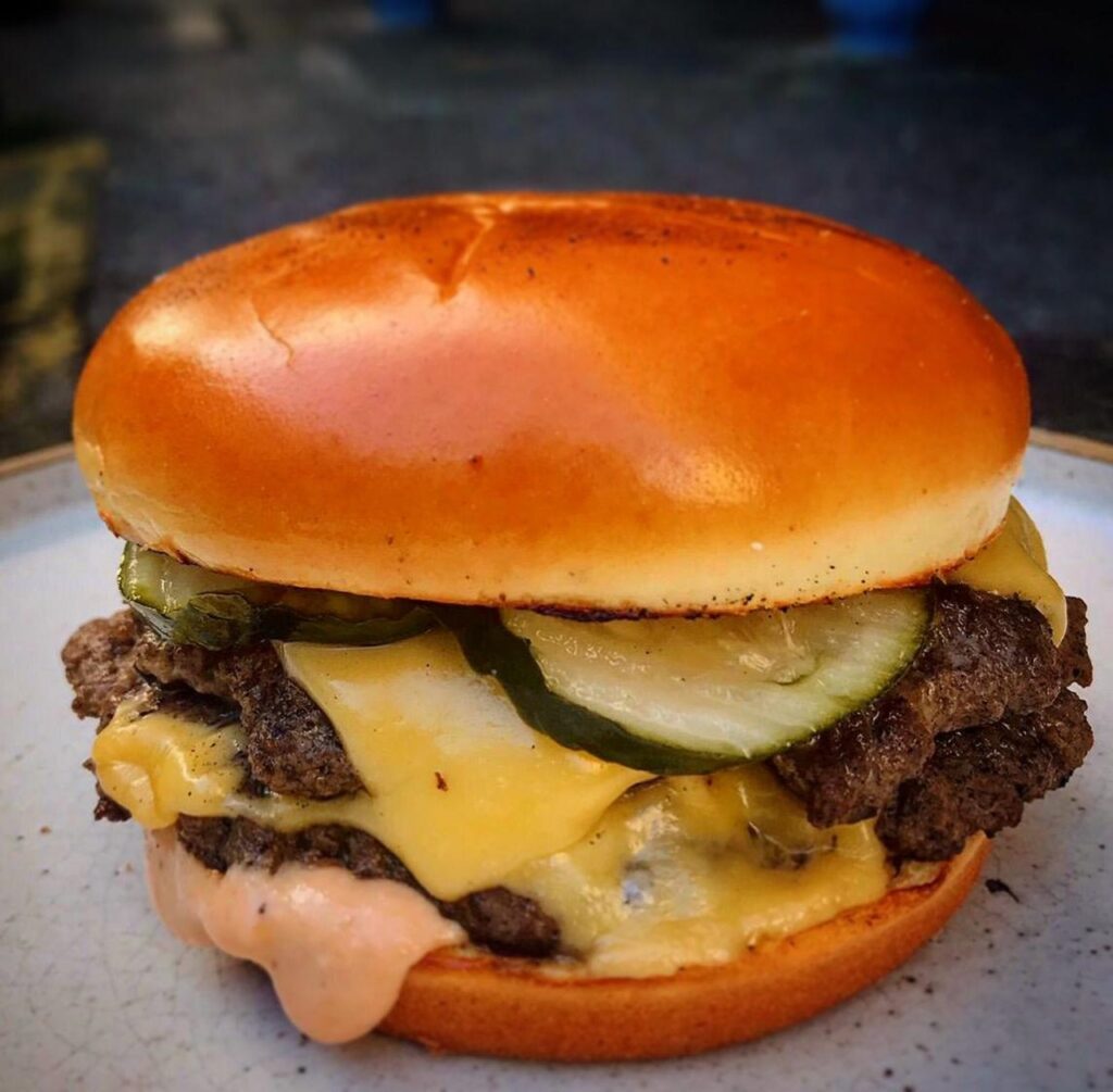 Otto Valentine's Experience - 12 de junho, na Arena Uruguai. Com cardápio especial Otto, Wursteria, Nova Piazza. Tendo ainda os Chefs convidados João Diamante e Malu Mello Gastronomia