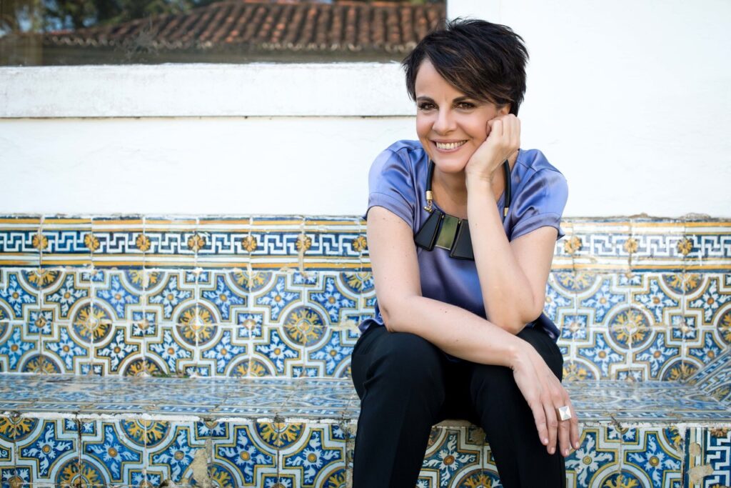 Teatro Rival Refit nos tempos das lives Cultura