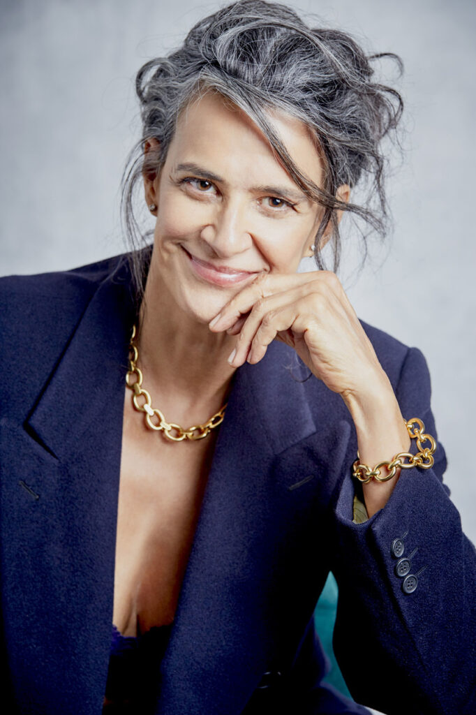 Teatro Rival Refit nos tempos das lives Cultura