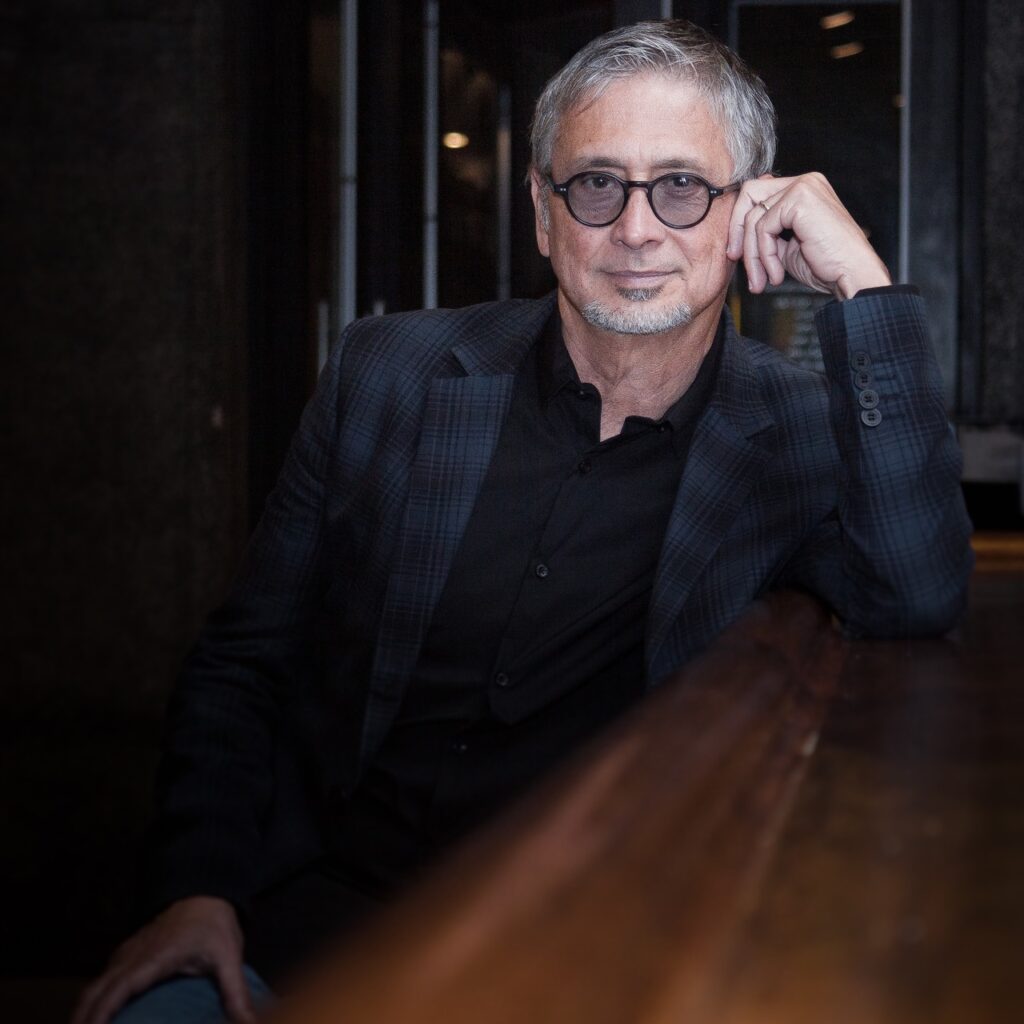 Teatro Rival Refit nos tempos das lives Cultura