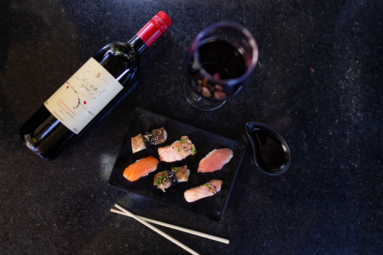 Vinho e comida oriental podem render boas combinações Gastronomia