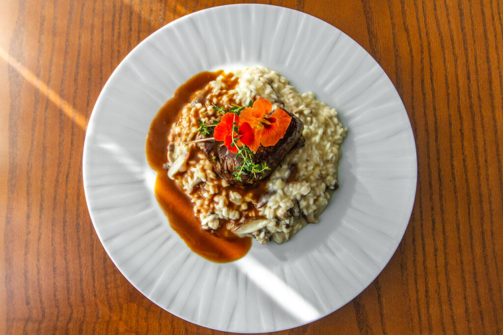 Norton Restaurante reabre com protocolos de segurança reforçados Gastronomia