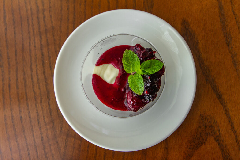 Norton Restaurante reabre com protocolos de segurança reforçados Gastronomia