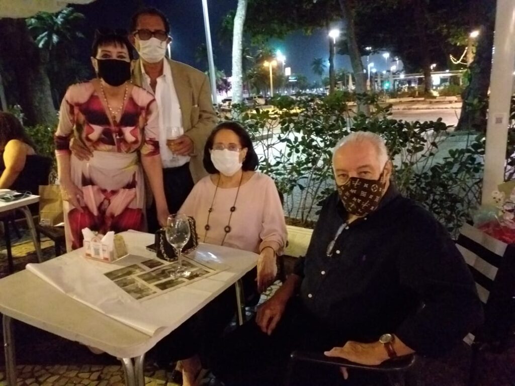 Yacy Nunes e Ionne Groff comemoraram aniversário com amigos históricos e queridos Colunismo Social