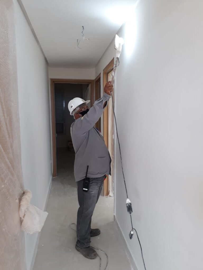 Construção civil se torna um dos pilares para retomada do emprego durante pandemia Colunismo Social