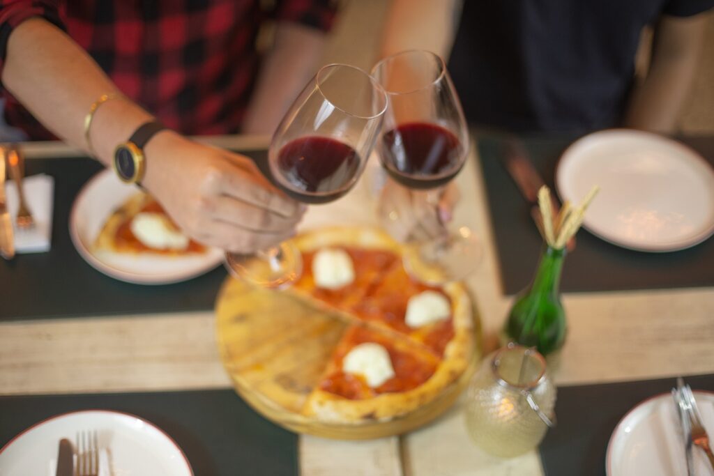 Restaurantes do DF apostam em pacotes para confraternizações de fim de ano