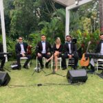 Noivas 2020 se encontram na Casa & Coisa Decora