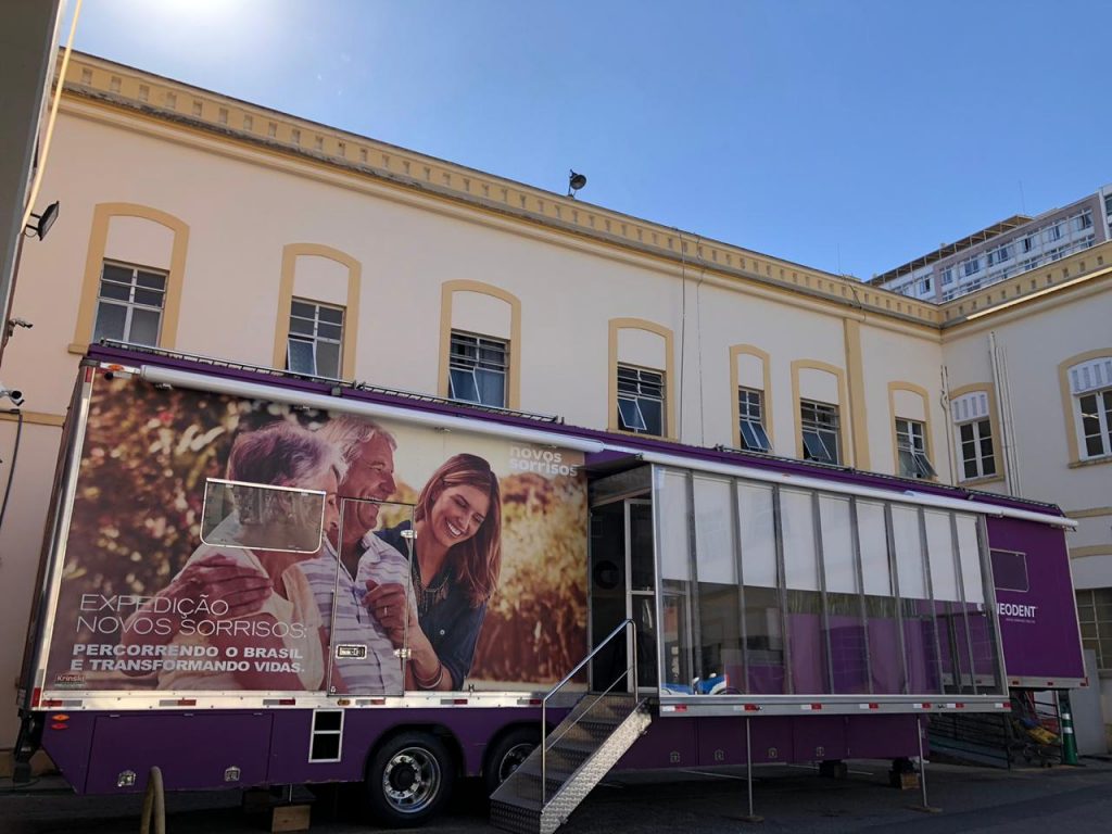 Neodent é reconhecida como "Empresa Amiga" da Santa Casa de Curitiba