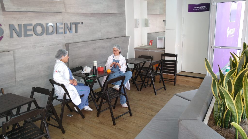 Neodent é reconhecida como "Empresa Amiga" da Santa Casa de Curitiba