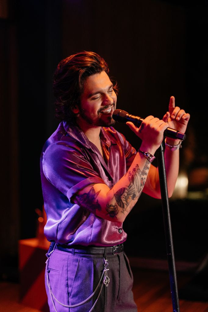 Luan Santana e Thalita Carvalho participam da websérie Casa de Verão Shoptime Música