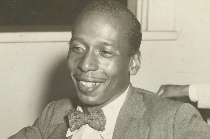 “ZÉ KÉTI - 100 ANOS DA VOZ DO MORRO” Música