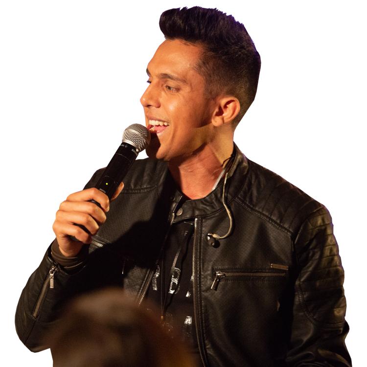 Live beneficente faz tributo a Leandro Música