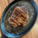 Buffet a quilo com parrilla do Mayer tem valor reduzido Gastronomia