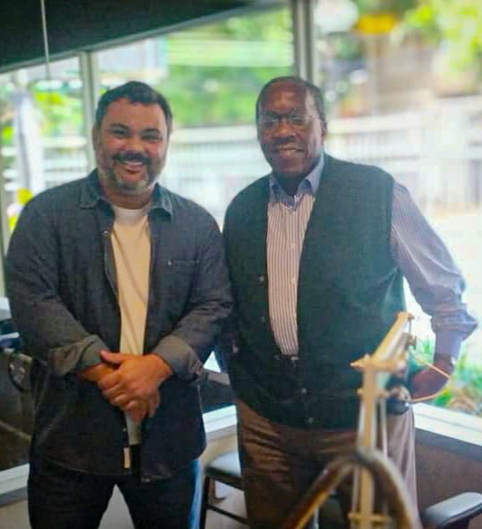 Política e Trabalho na Era Digital