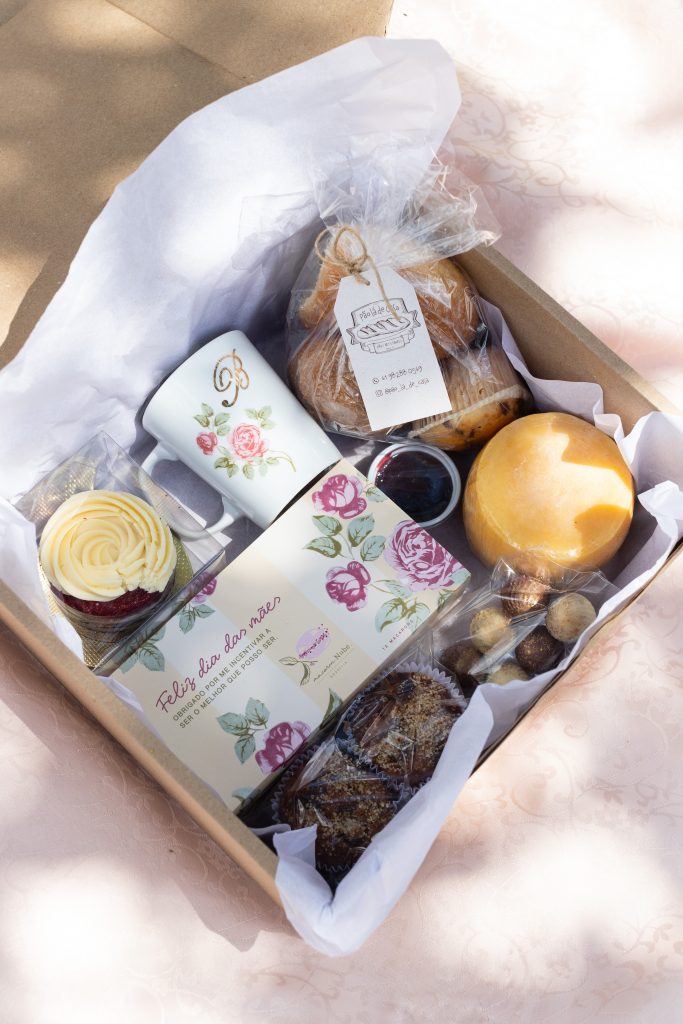 Nube Café apresenta kits com peças personalizadas para o Dia das Mães Gastronomia