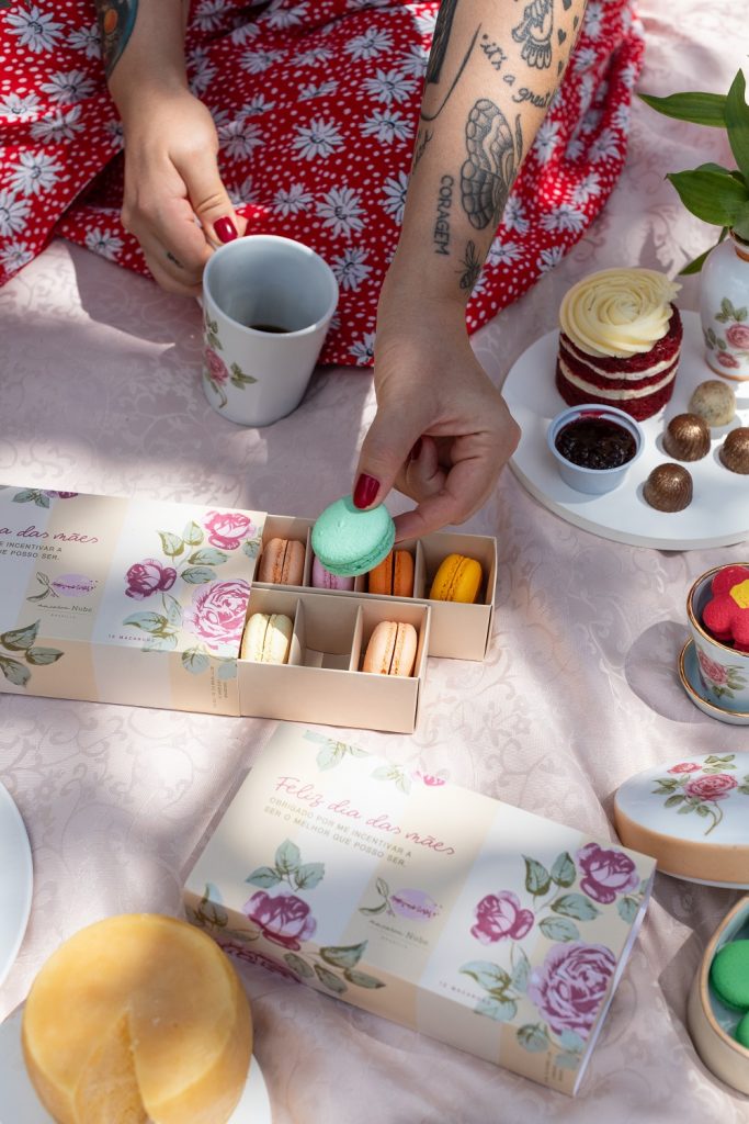 Nube Café apresenta kits com peças personalizadas para o Dia das Mães Gastronomia