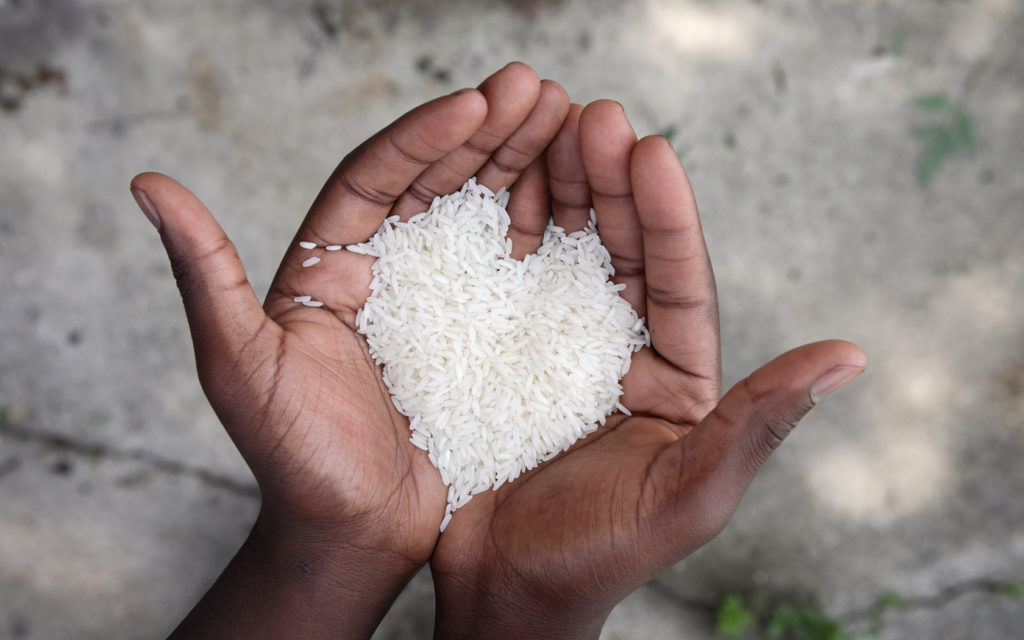 Shoppings do Distrito Federal se juntam para arrecadar 10 toneladas de alimentos Notícias