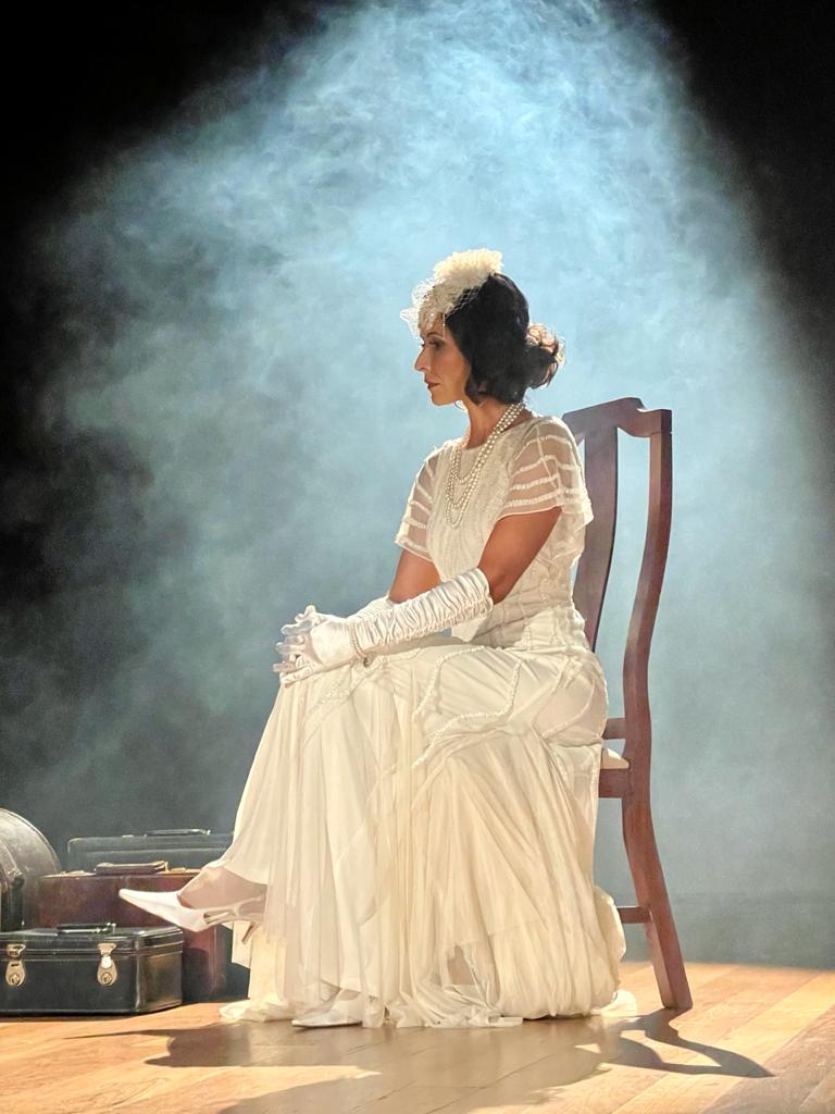 Izabella Rocha lança “Casa de Bonecas” Música