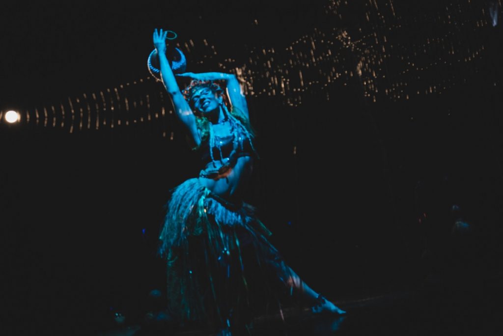 Ação social leva espetáculo virtual para mulheres em situação de rua e pacientes da Rede Sarah Artes