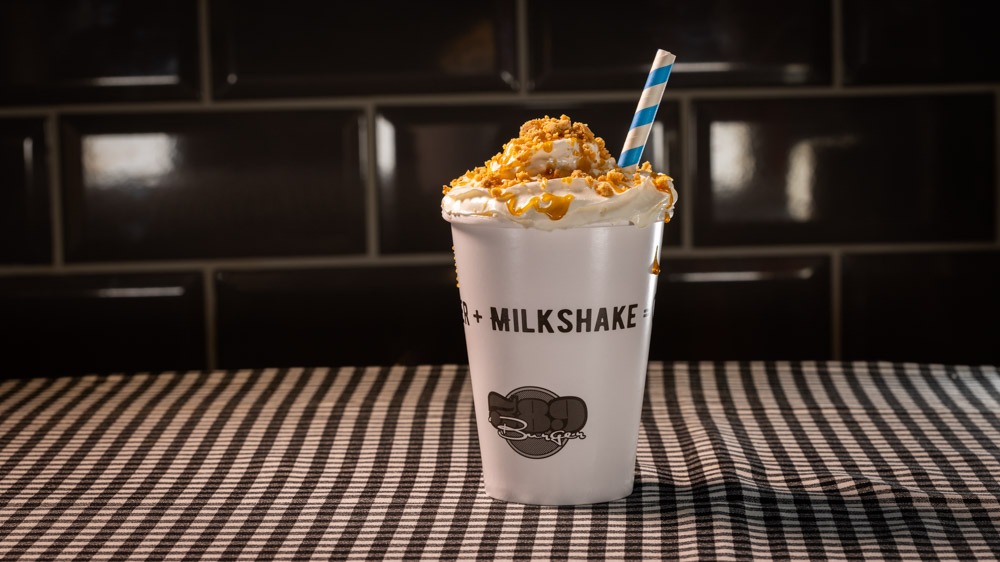 Em clima de festa junina 389 Burger lança Milkshake de Paçoca